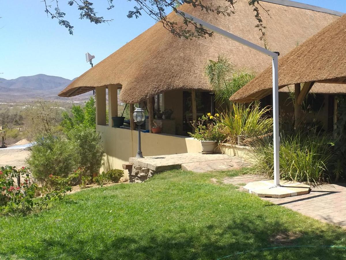Usakos Uitkyk Guest Farm酒店 外观 照片